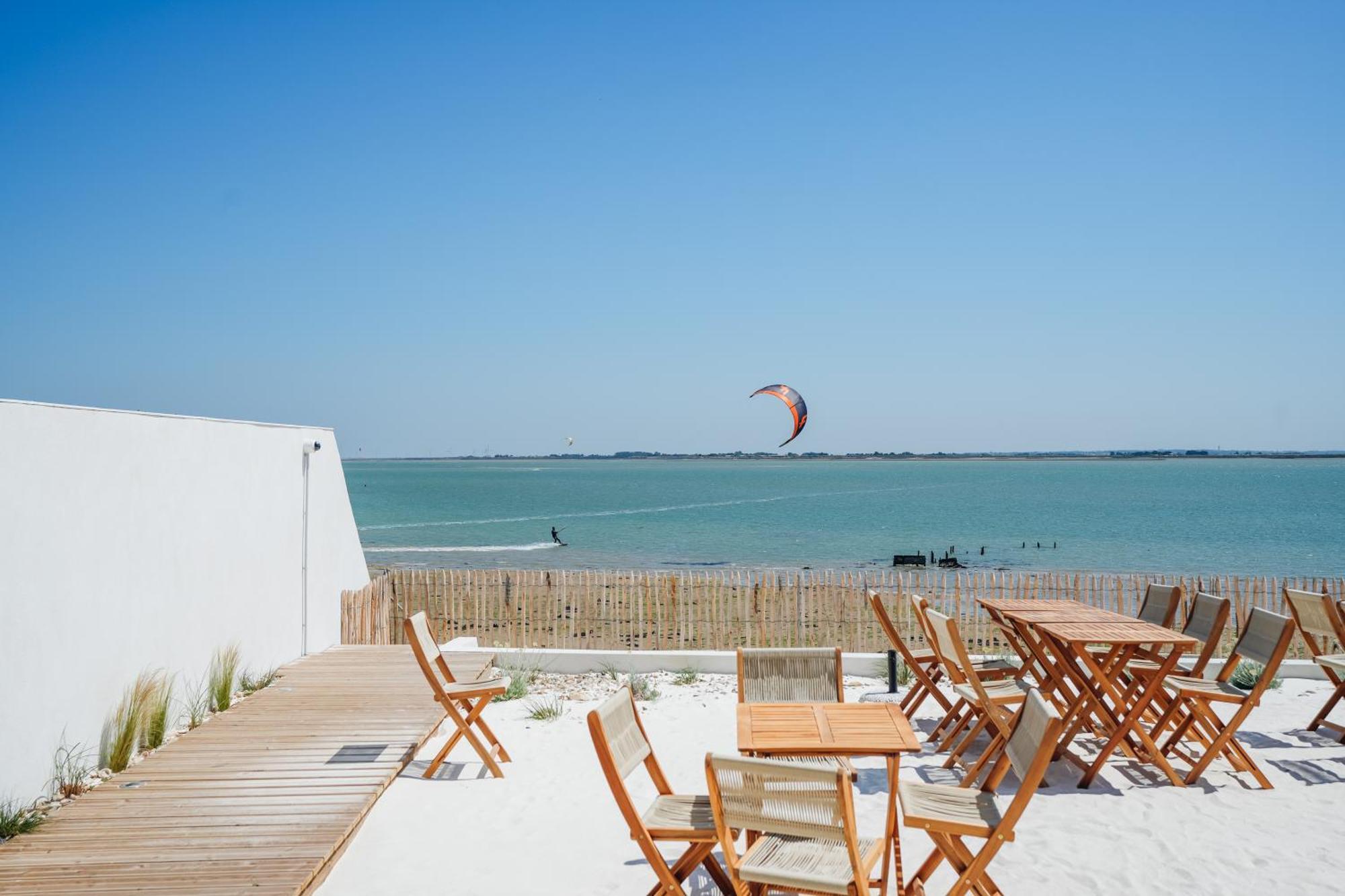 Hotel Le Noirmoutier Barbâtre Екстериор снимка